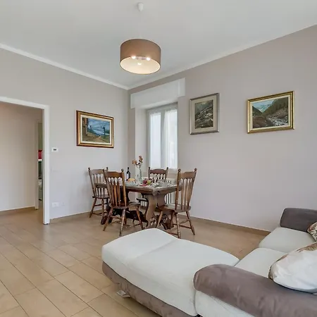 Apartamento Il Giardino Di Dante Center: 2br Terrace - Happy Stresa