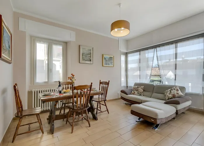 Il Giardino Di Dante Center - Happy