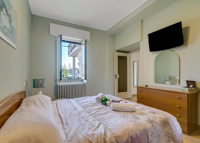 Apartament Il Giardino Di Dante Center - Happy